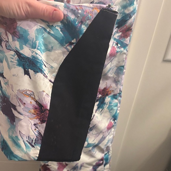 Floral Ripzone Snow Pants - Picture 6 of 9